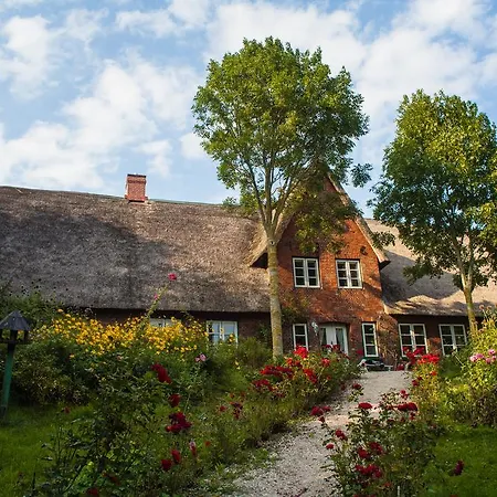 Prázdninový dům Der Historische Silberhof Von 1856 Pellworm