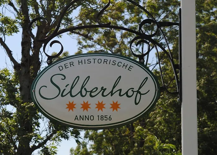 Der Historische Silberhof Von 1856 בית נופש *